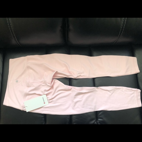 Lululemon Strawberry Milkshake Align Pant 25” (no pockets!) Size 6 NWT!!! RARE! - Picture 14 of 14